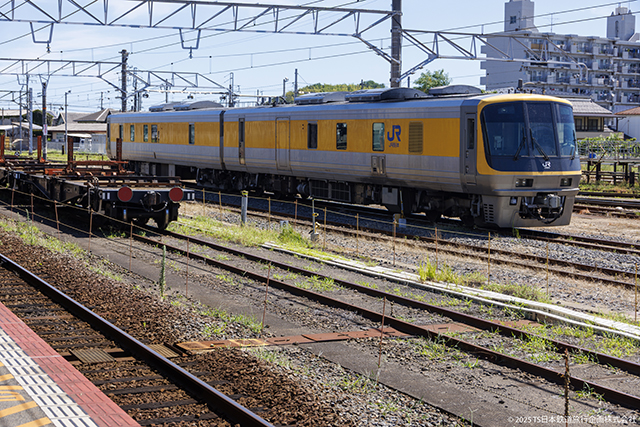 JR West KiYa141 Inspection Train