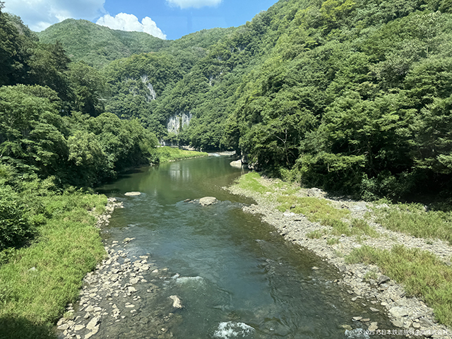 Hakubi Line Scenery  Takahashi river (Niimi Hokoku)