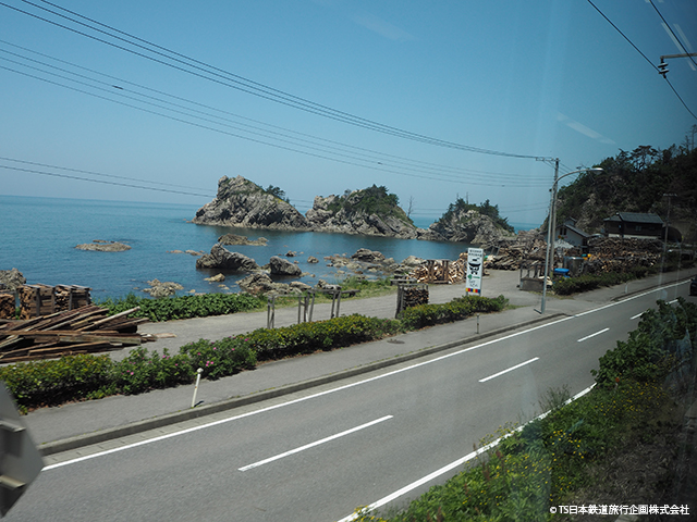 Uetsu Main Line Scenery Sasagawa Nagare coastline