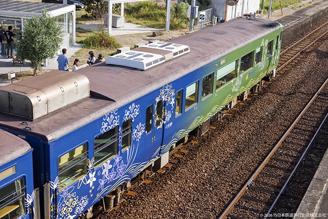"00のはなし" KiHa47 car 1 at Agawa